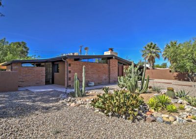 Vacation Home Rentals Tucson, Explore all that Tucson has to offer from this 3-bed, 2-bath vacation rental