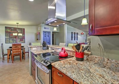 Tucson Vacation Rentals, Big Back Yard, There are also granite countertops in the kitchen
